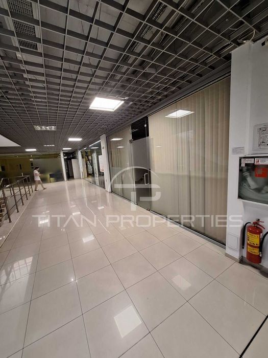 Продава се Офис в Пловдив, Център - 58 кв.м за 449 €/кв.м - Снимка #1