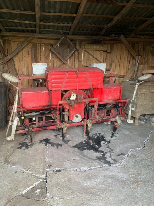 Vand semanatoare de porumb gaspardo sp510