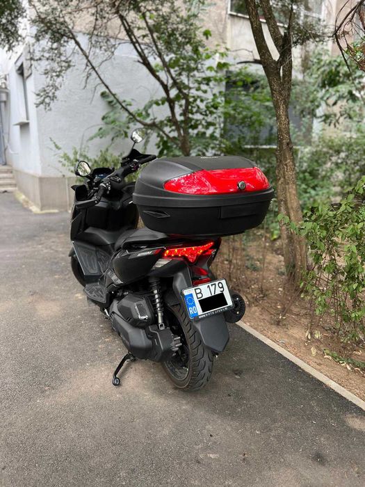 Scuter Zontes 125M 2025 in garantie - 125cc