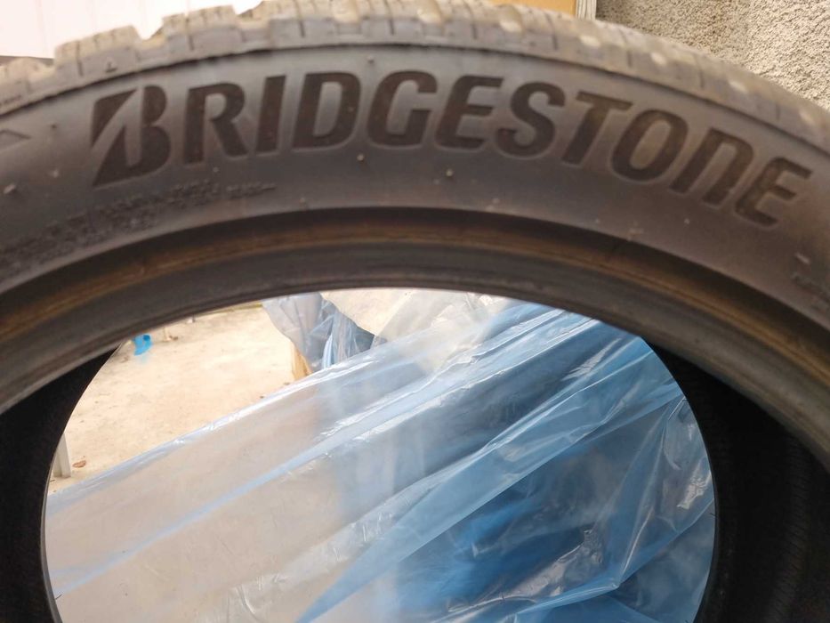 BRIDGESTONE зимни гуми 20 ''