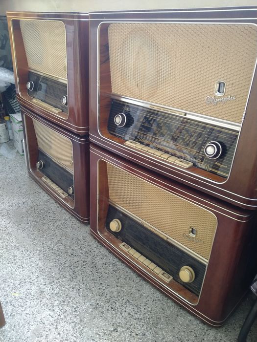 Лампово радио Olympia 571W, 4 броя