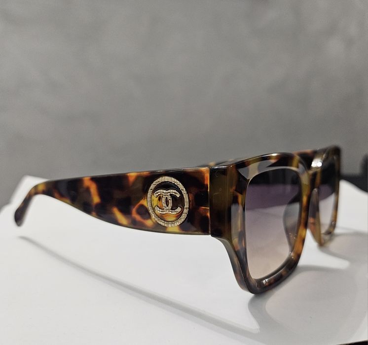 Ochelari diferite modele