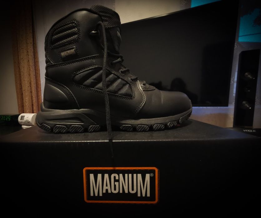 Bocanci tactici MAGNUM