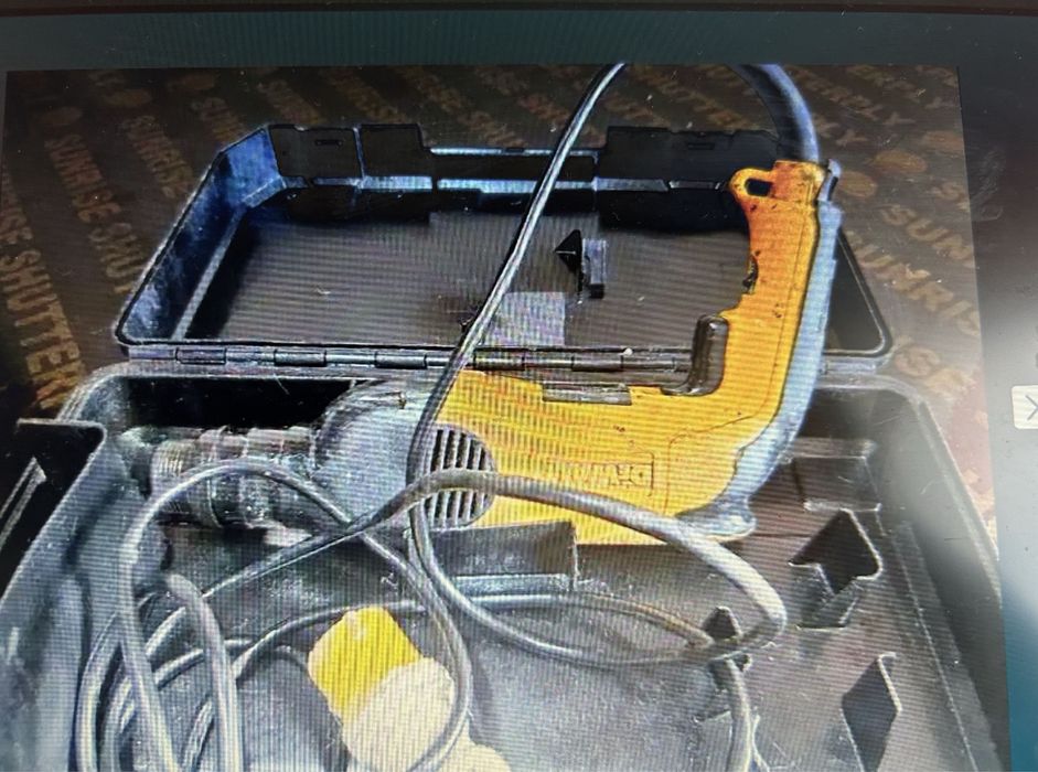 Перфоратор Dewalt 110 волта