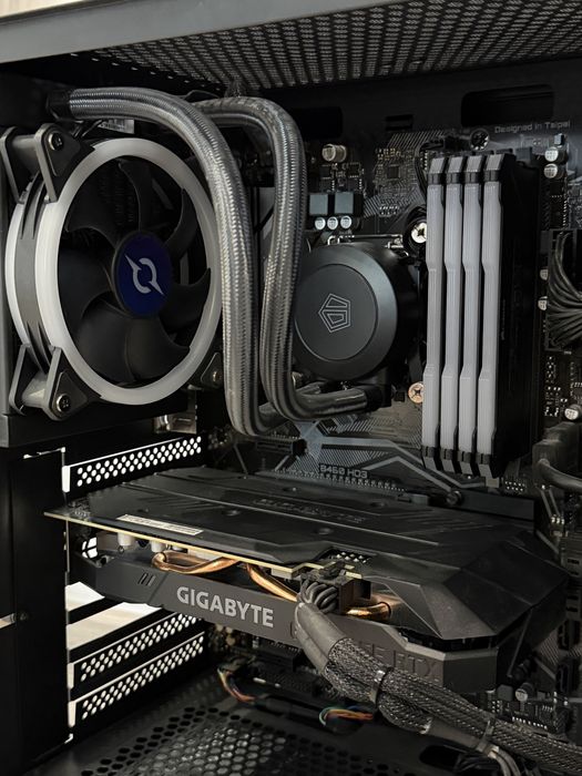 PC Gaming I5 10400F RTX 2060 32GB RAM
