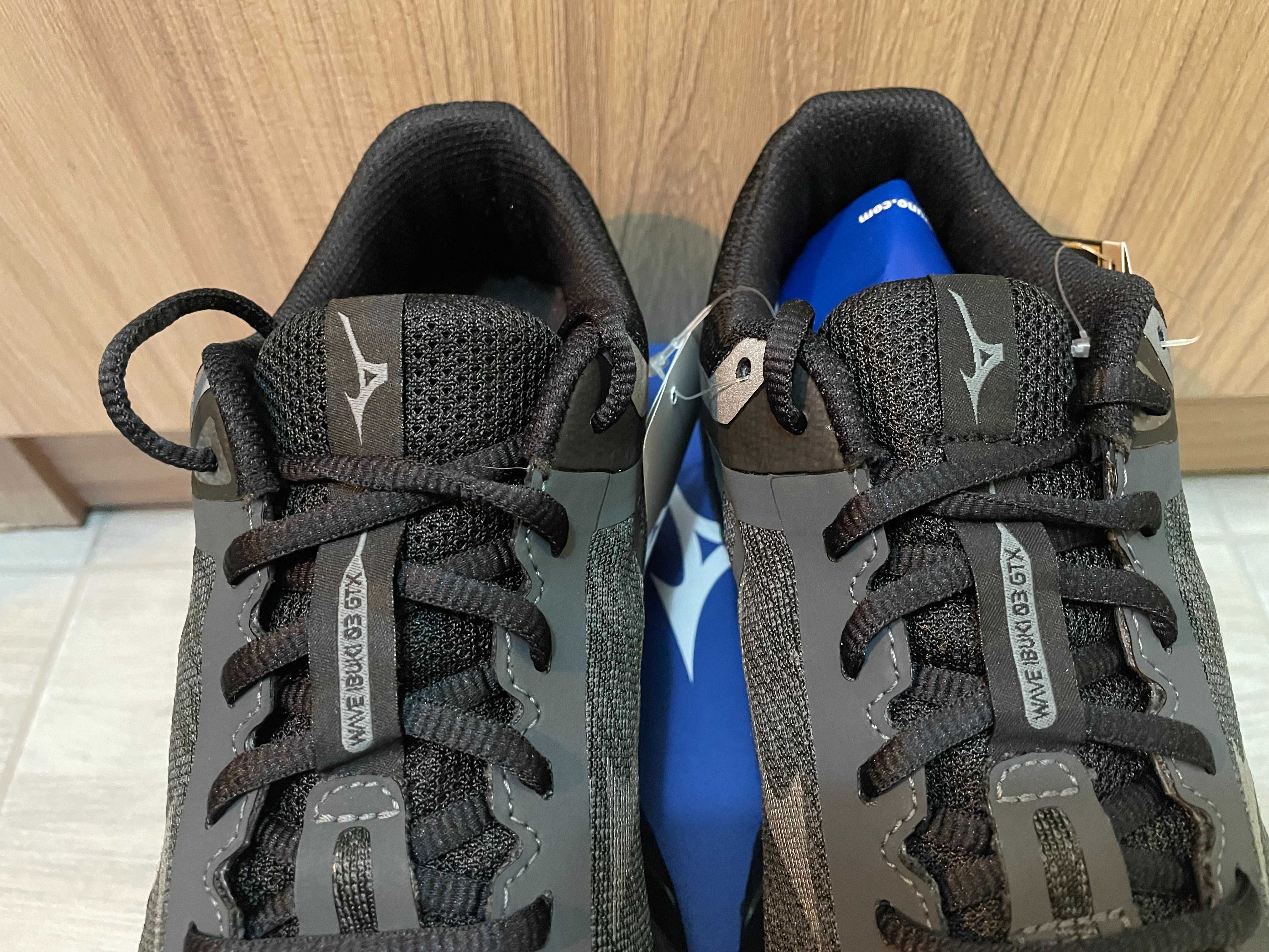 mizuno WAVE IBUKI 3 GTX gore-tex дамски , женски маратонки номер 38