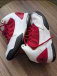 Jordan max aura 38