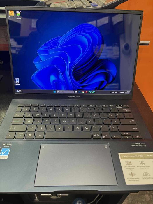 Hope Amanet P5-Laptop ASUS Zenbook 14 OLED ,i5-1240P /16 RAM / 500 SSD