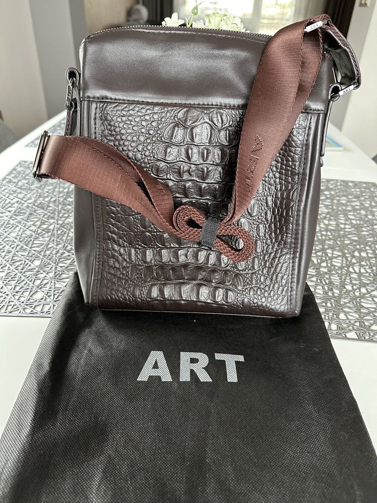 Мъжка кожена чанта ART-93
