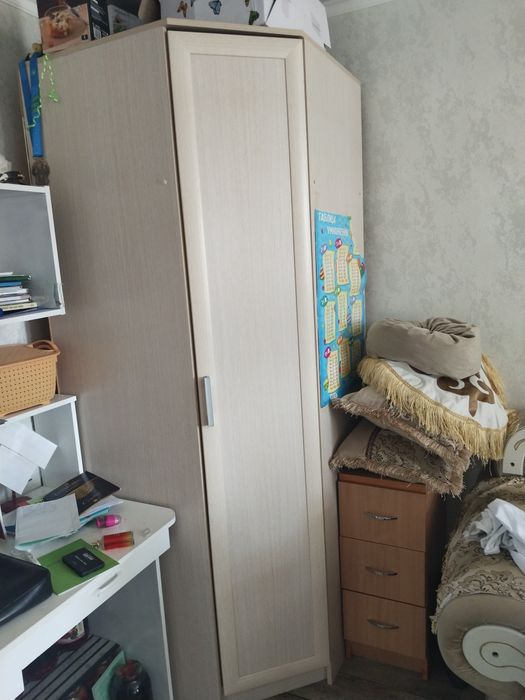 Продается шкаф для одежды
