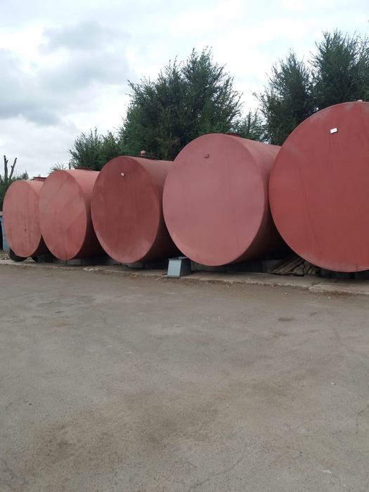 Емкости. Бочки. цистерны .резервуары  5куб 10куб 25куб 50куб 62ку