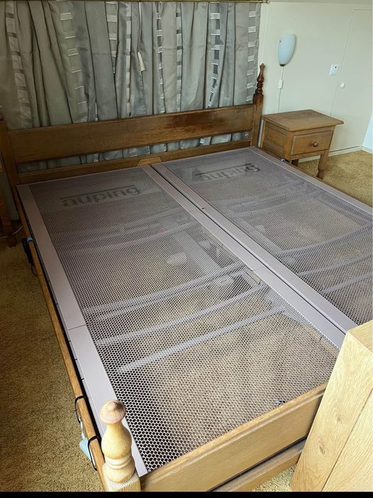 Спален комплект с електрически подматрачна рамка с дистанционно  управ