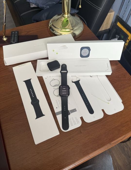 Apple Watch 8 45mm Midnight Aluminum Case Идеал Состояния Ёмкост 100%