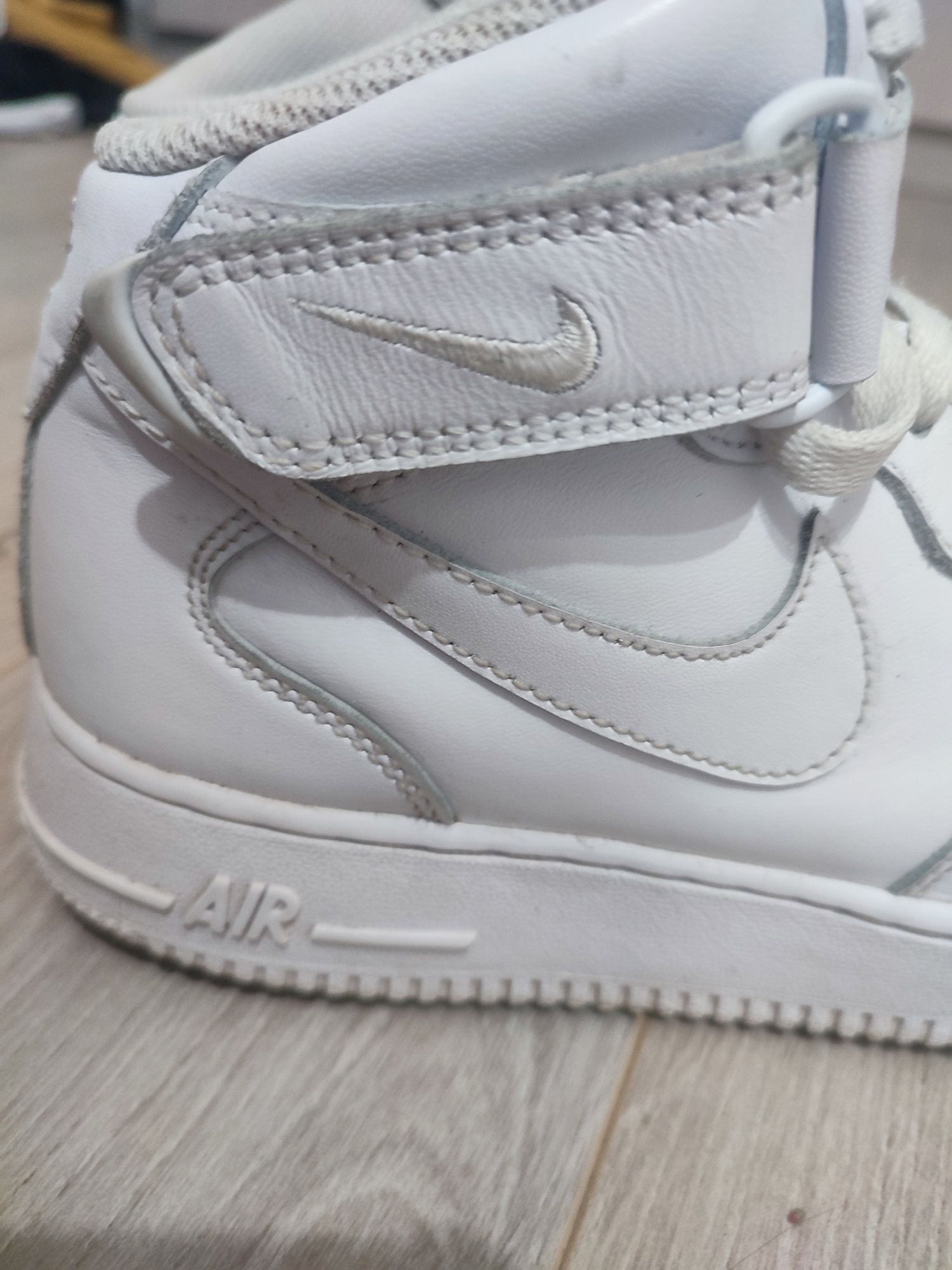 Vând Nike Air force 1