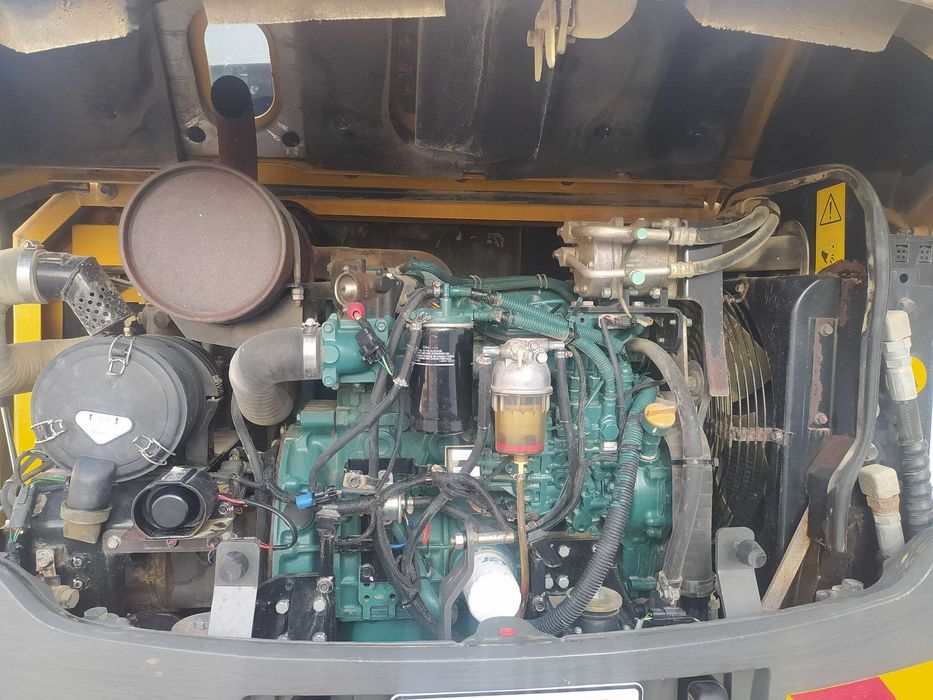 Мини эксковатор VOLVO 60 сотилади