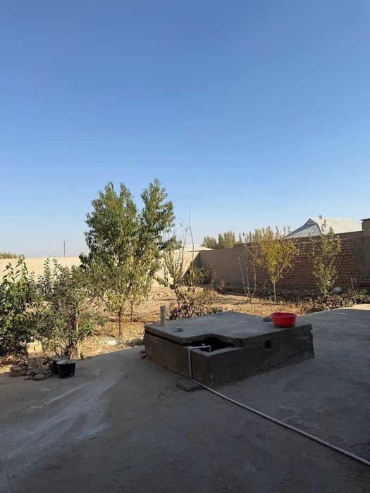 Участка ховли сотилади