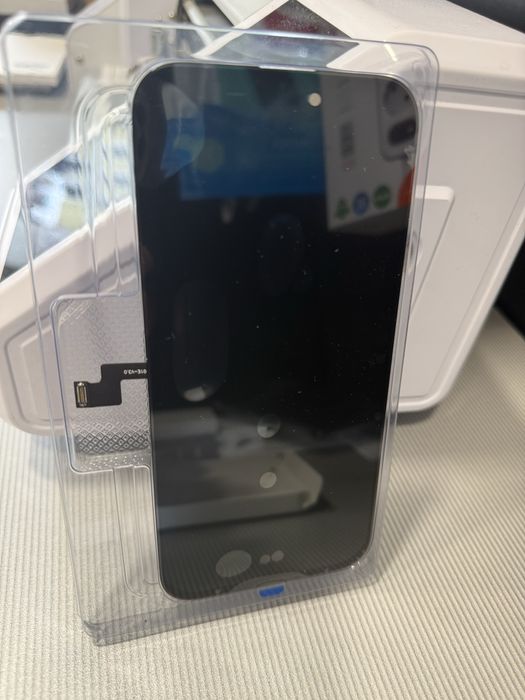 Oled дисплей за Iphone 16 Pro Max