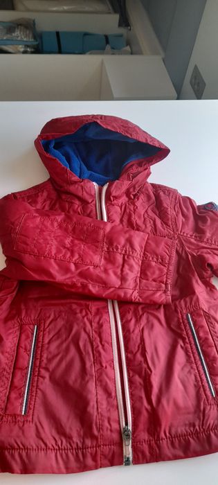 Шушляково яке Benetton 3-4г. с подплата полар