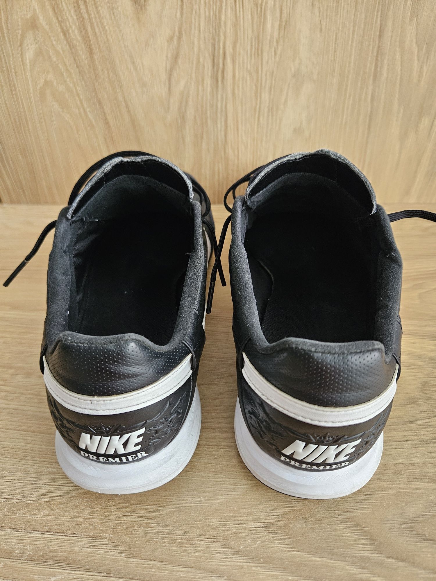 Nike The Premier 3 TF