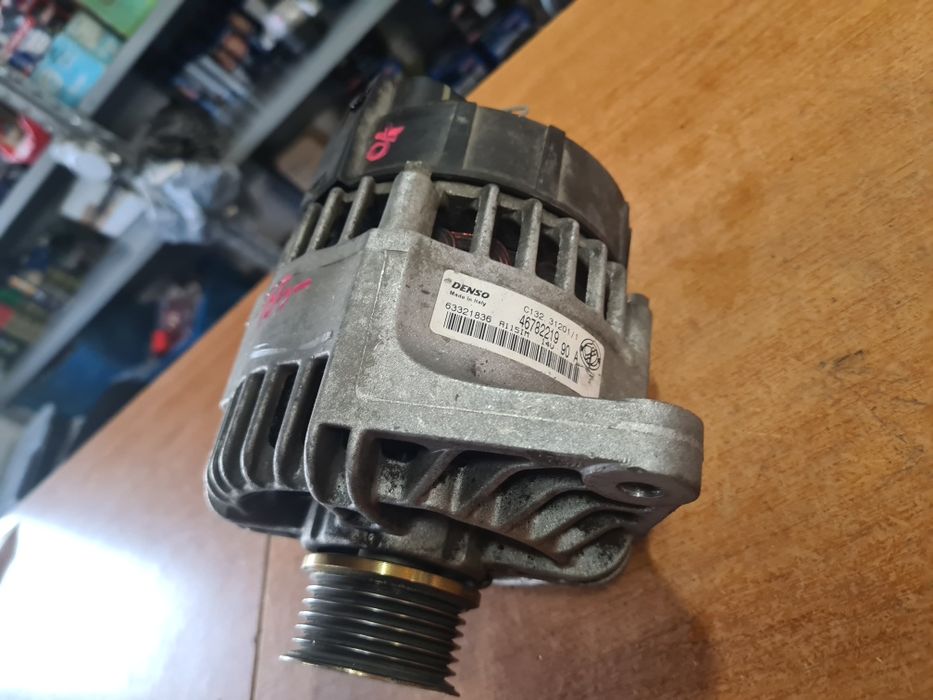 Alternator Fiat Alfa 46782219/1.6 1.8 2.0 benzină