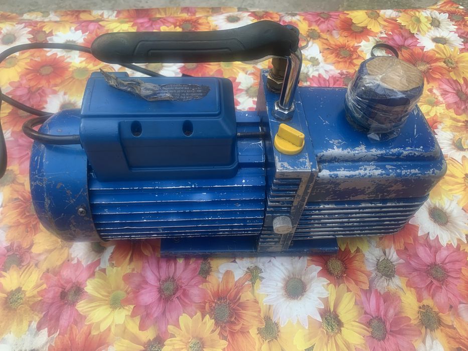 Value/ вакум помпа за вакумиране на хладилни системи