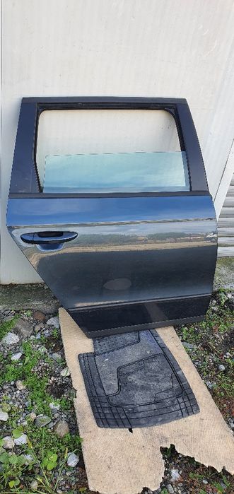 Haion/Portieră Passat B6 Break cod CULOARE LC5F față/spate/stanga/Dr