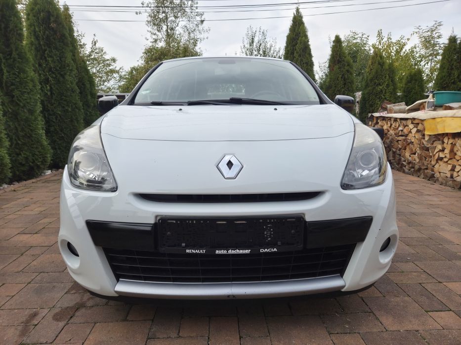 Vand renault clio benzina 1.2 euro 5