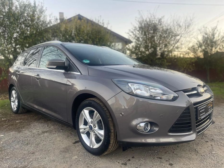 Ford Focus FORD FOCUS // 1.6 EcoBoost Champions Edition // 150Cp