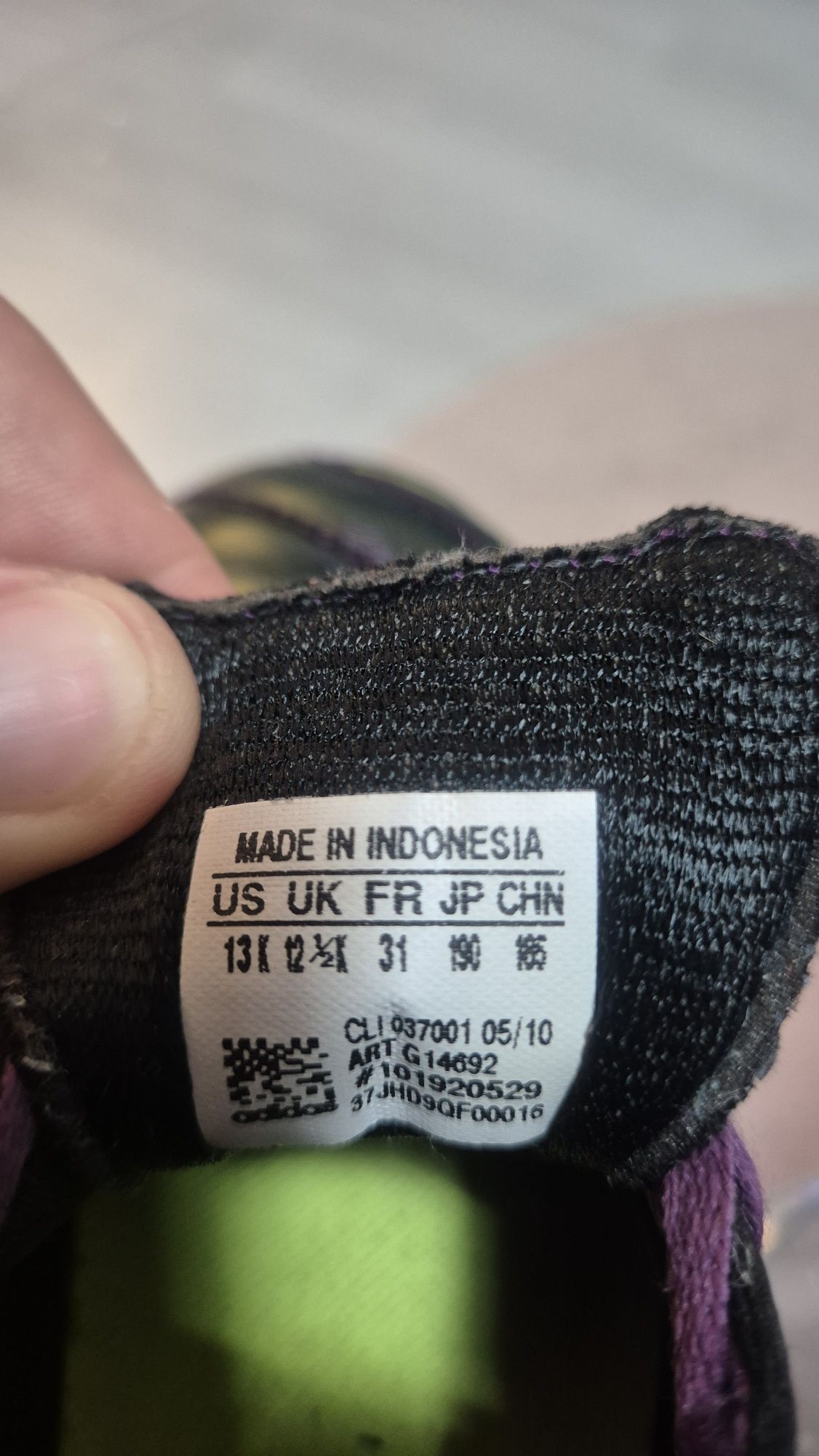 Детски футболни обувки, стоножки Adidas F50, 31 номер