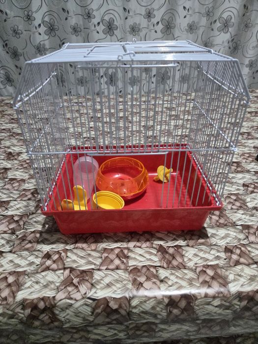 Cușcă hamsteri pitici   in stare foarte bună !!
