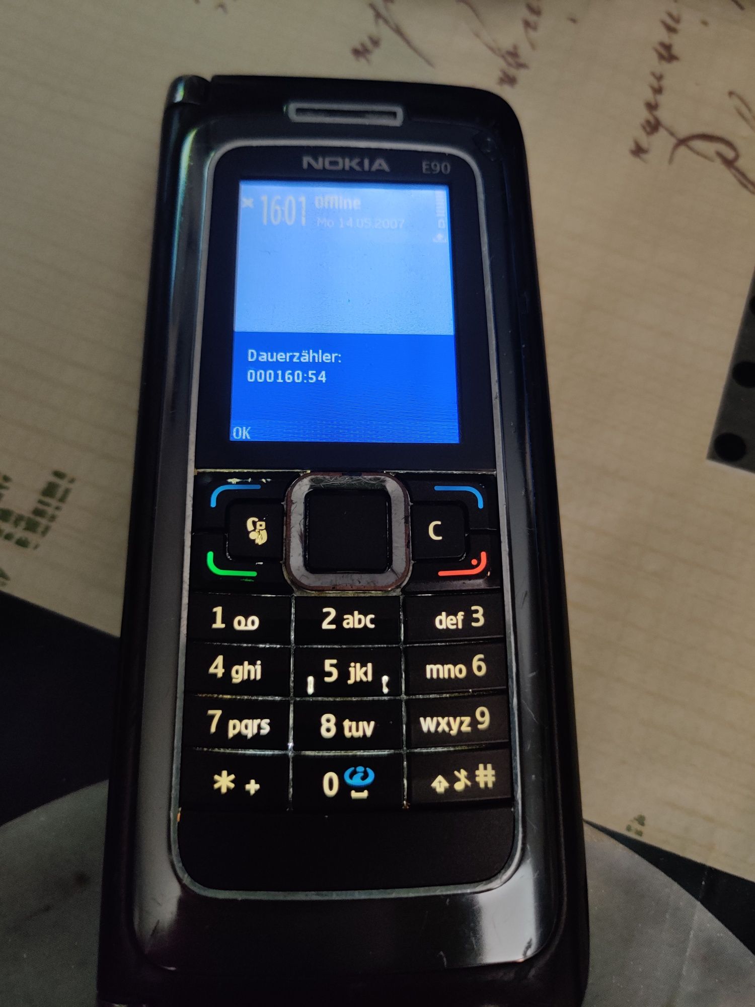 Nokia  E 90 business