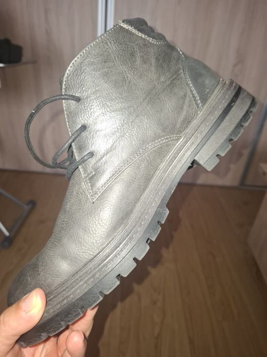 Ghete o dată purtate