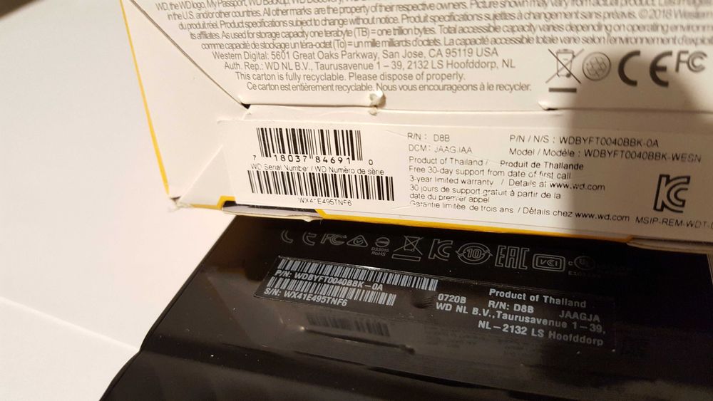 Hard Disk Western Digital 4TB Extern WD HDD 2.5 Inch USB 3.0 Passport