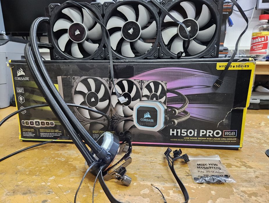 Defect Corsair h150i pro rgb liquid cooler