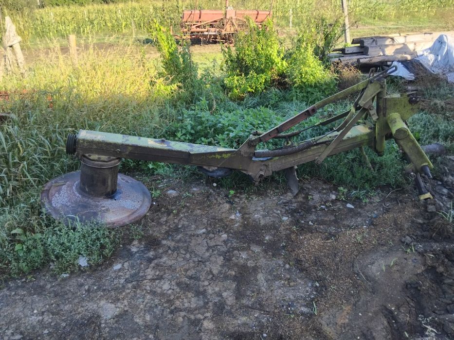 Cositori claas de  piese