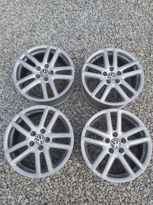 5х112..17.цола. 7.5j ET47. Оргинални VW.