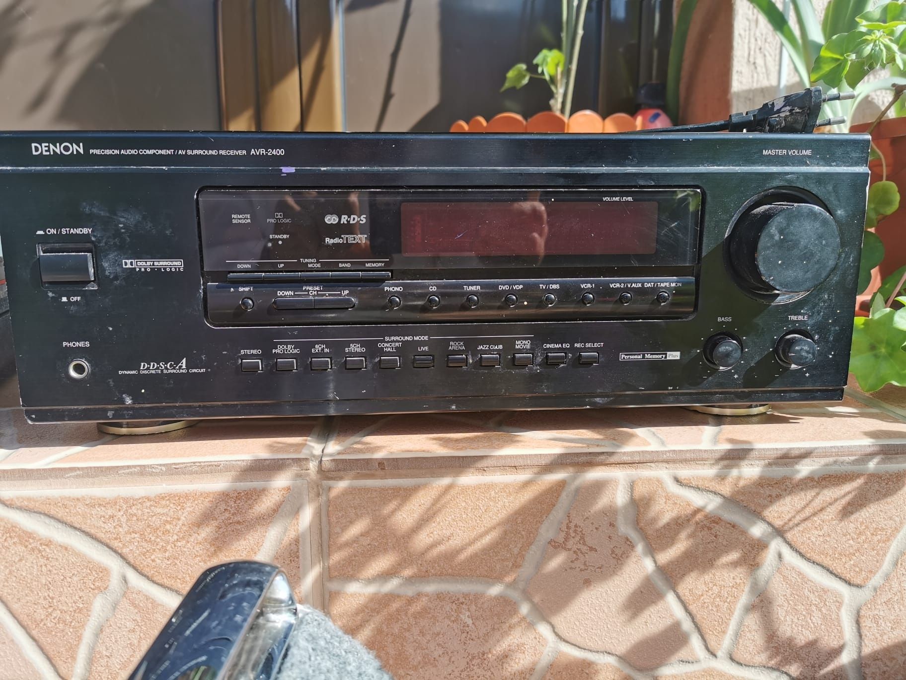 Denon AVR 2400.Onkyo Integra A8170 .Sony TA F645R