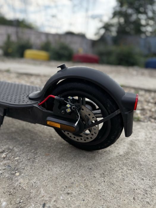 Trotineta electrica Xiaomi Mi Pro 2