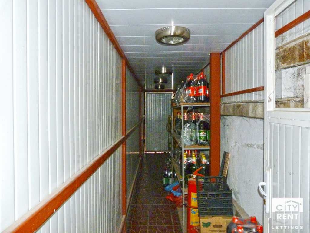 Дава се под наем Магазин в Велико Търново, Зона Б - 200 кв.м за 820 € - Снимка #13