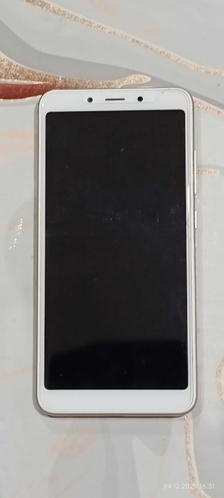 Телефон Xiaomi Redmi 6