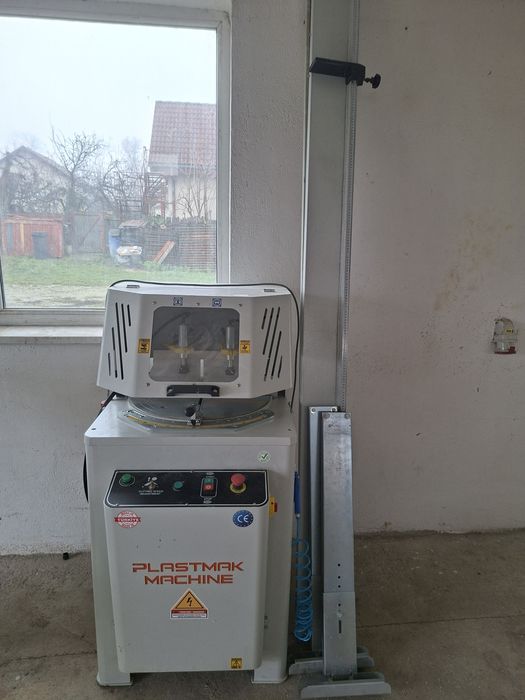 Masina debitat  pvc si aluminiu