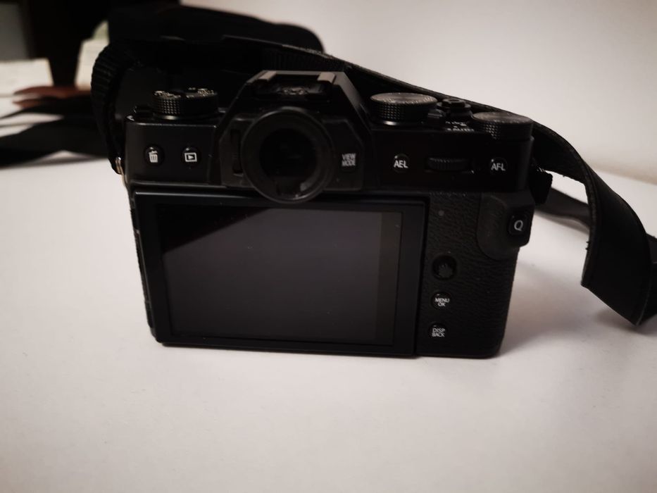 Aparat foto Fujifilm xt 30 cu obiectiv Fuji  18-55mm