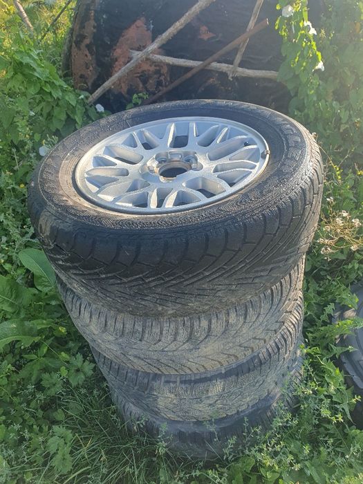 Vând 2 jeep grand cherokee 2.7 crd wj