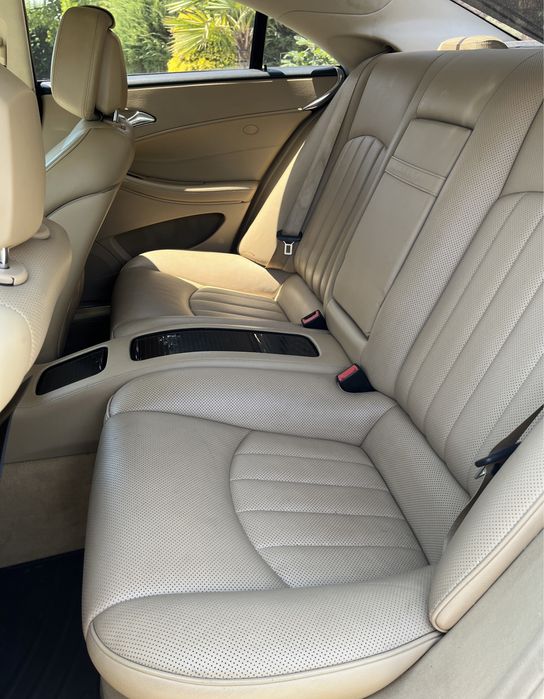 Mercedes-Benz CLS 320 / 350 CDI Facelift 2009 • V6