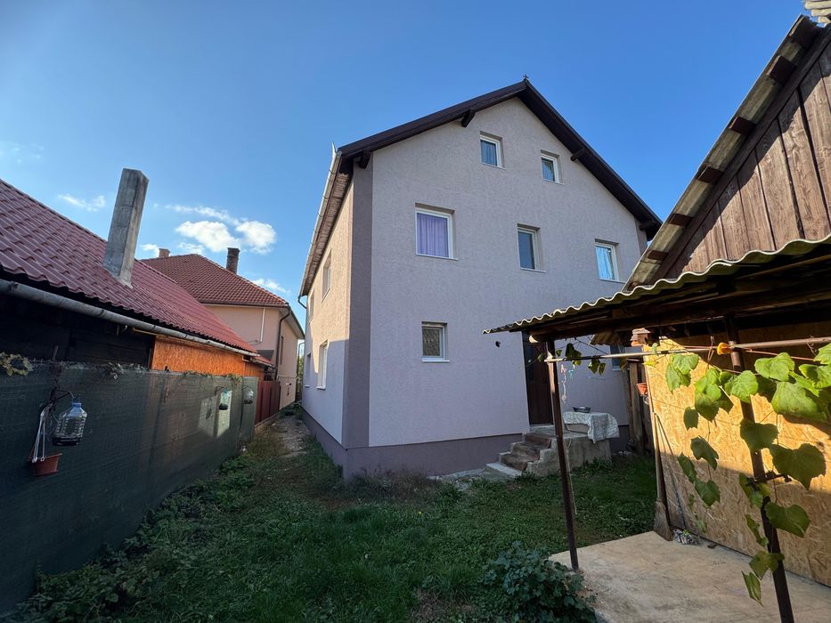 Casa pe str.Targului langa Piata