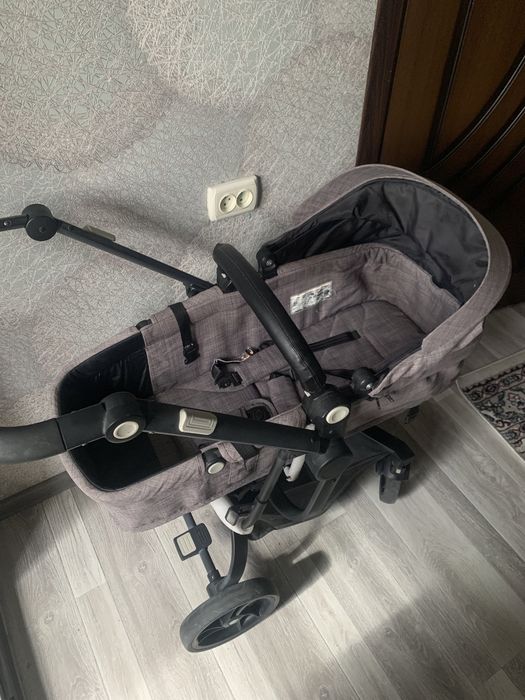 Продам детскую коляску