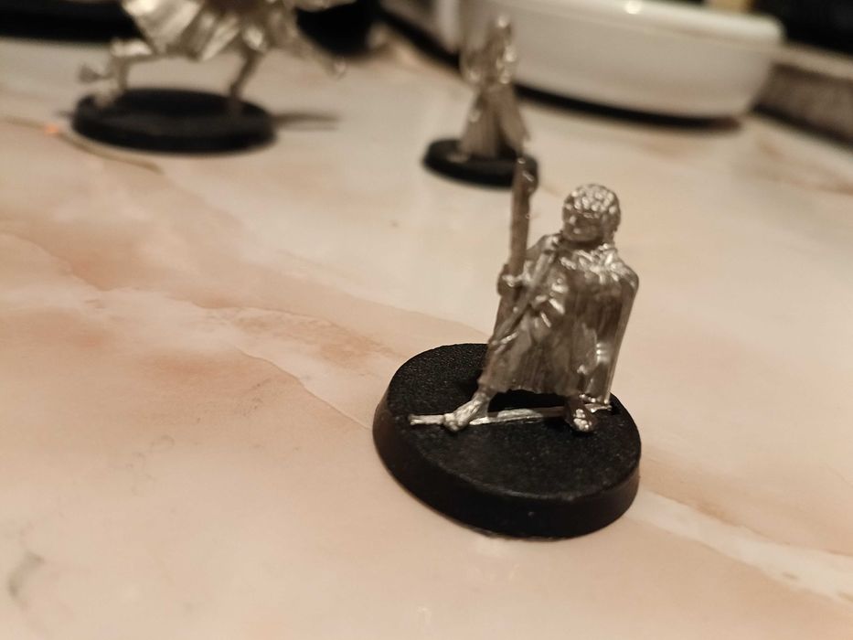 Миниатюри Властелинът на пръстените GW 12 броя метални