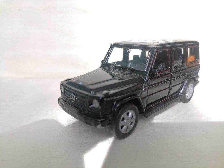 Мерцедес Г клас в мащаб 1:34