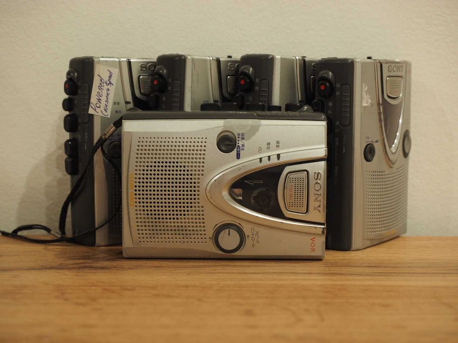 Casetofon Sony TCM-400, din Japonia, walkman, player retro