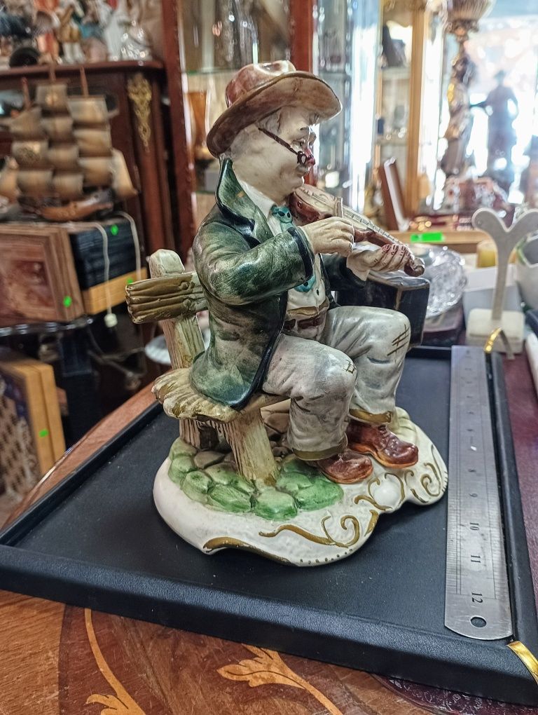 Capodimonte-цирулар!